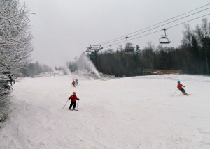 The snowguns were blasting and coverage was a little spotty, but these skiers at bretton Woods were clearly enjoying themselves. (Brett Lund photo) 